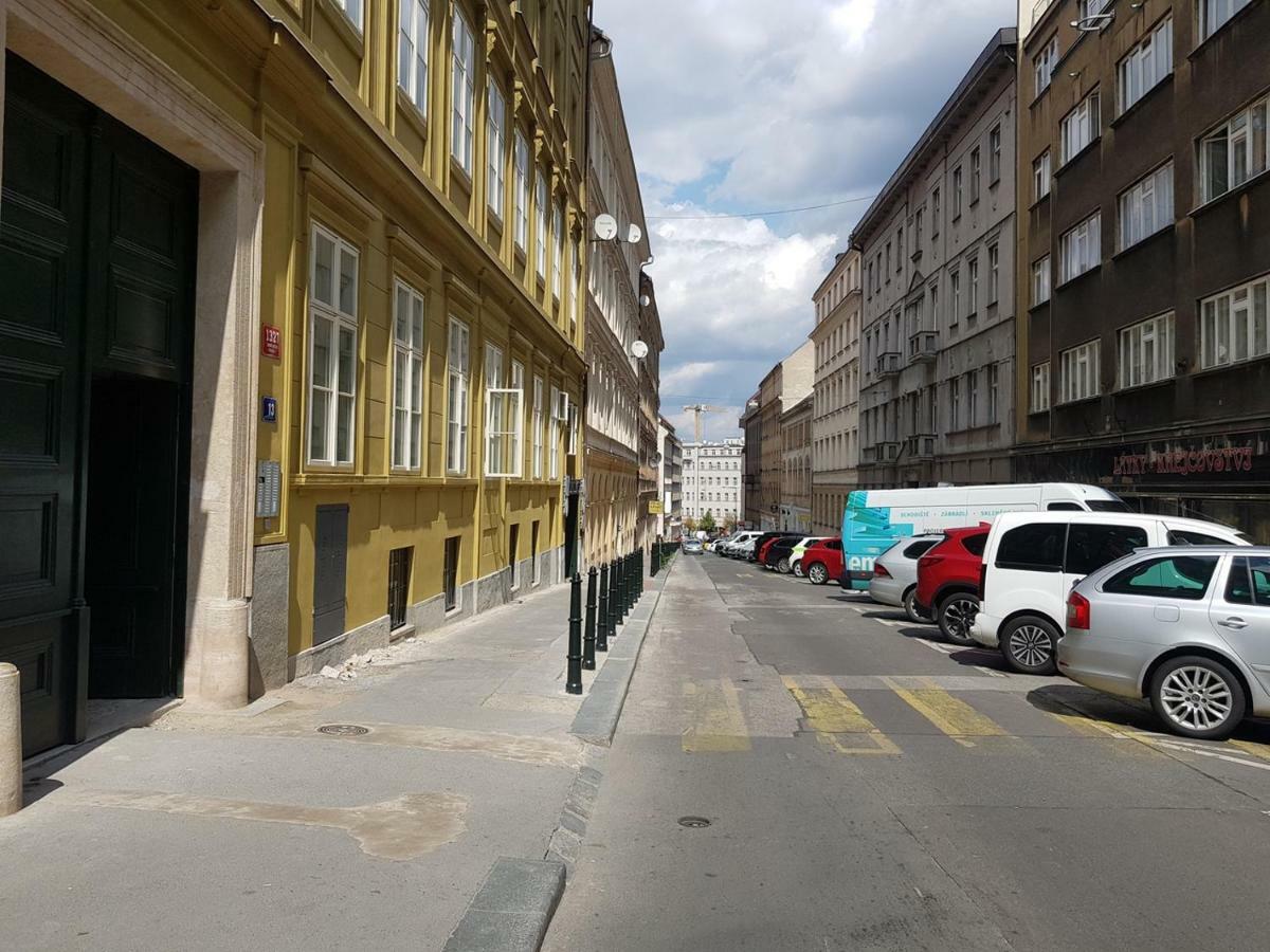 New Residence Apartments Near Wenceslas Square — Photos 3
